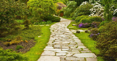 How to Design Garden Paths | GroveGypsy