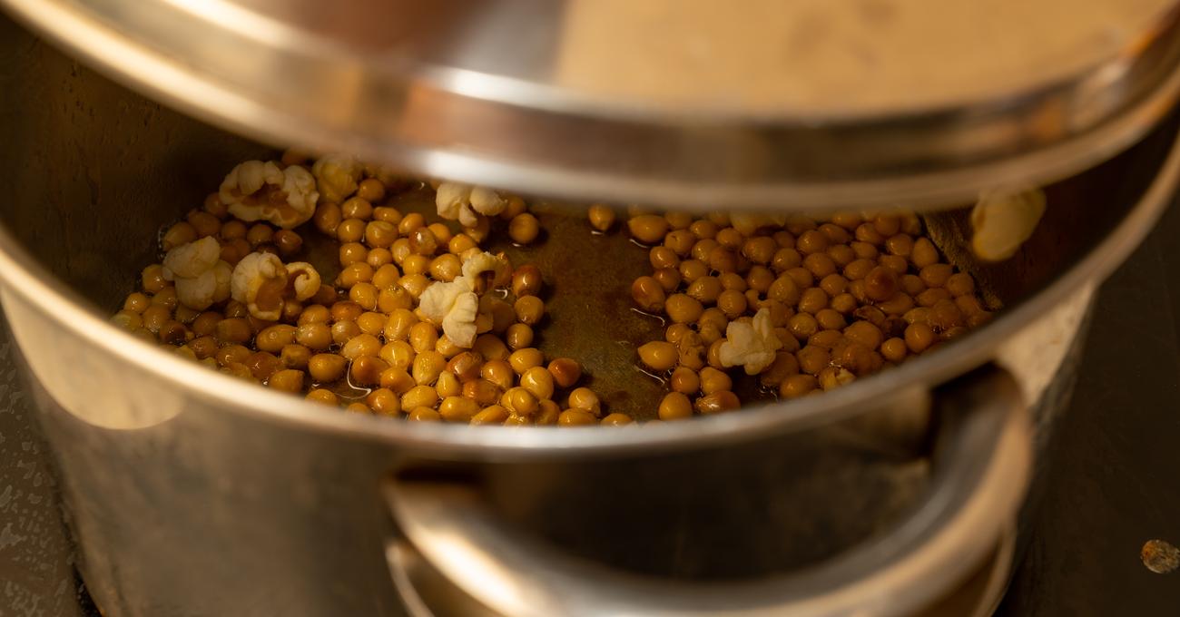 Do Popcorn Kernels Go Bad? Build a Stash