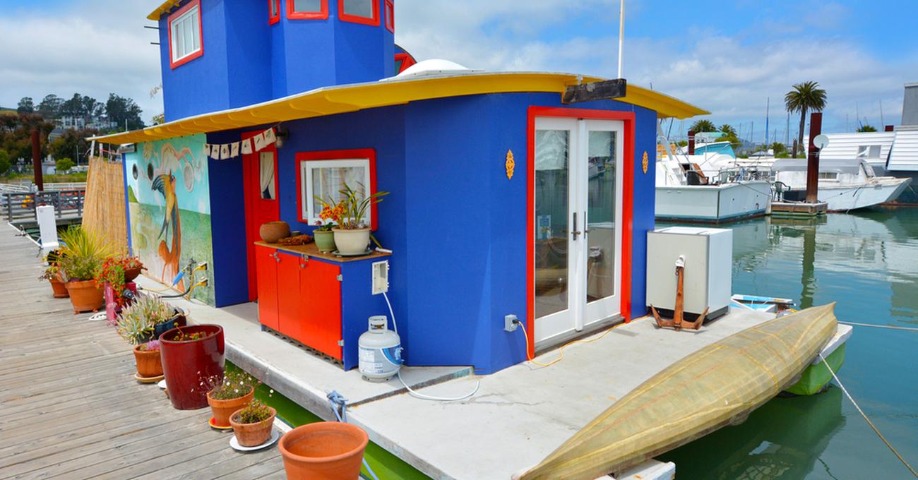 Inverter vs Charger For Houseboats LakeWizard