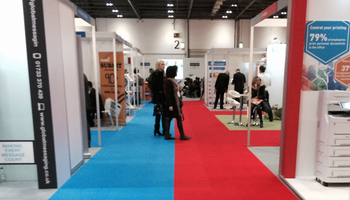 Red vs Blue at Digital Marketing Show 2014