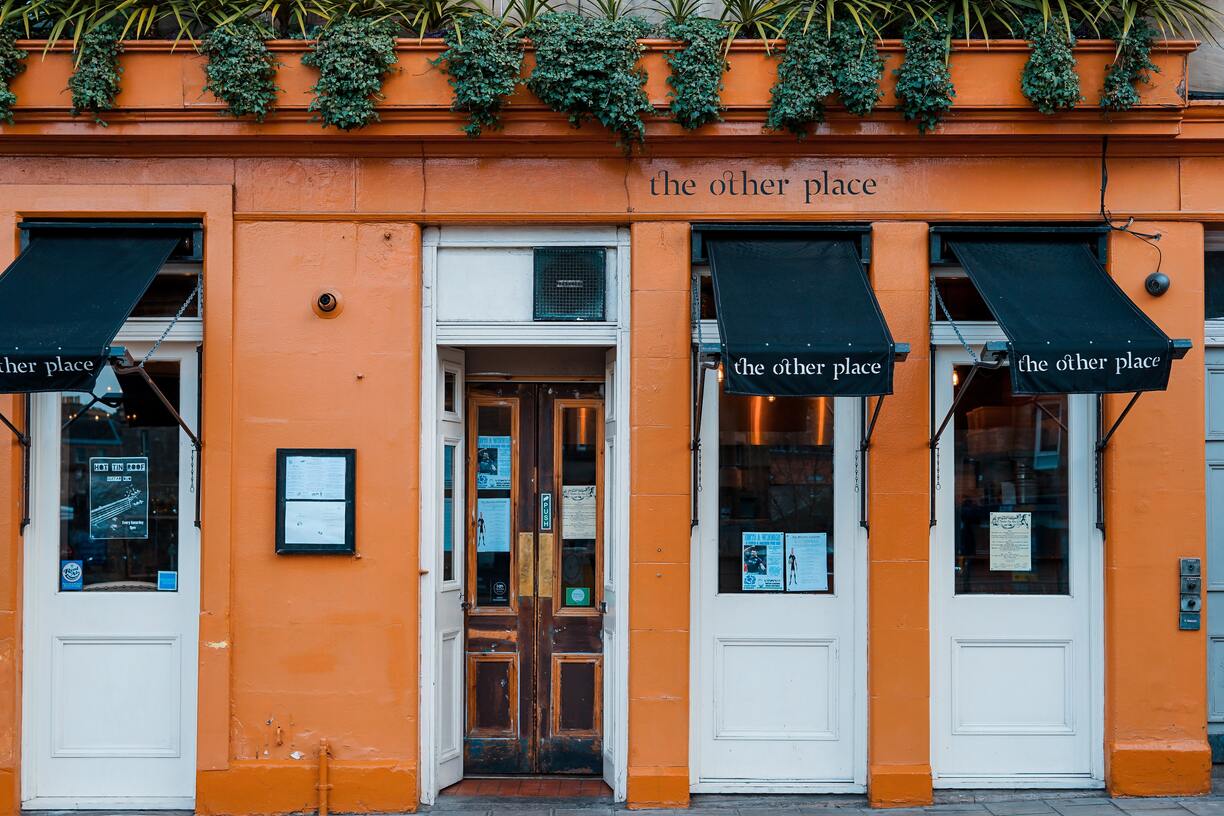 independent restaurant