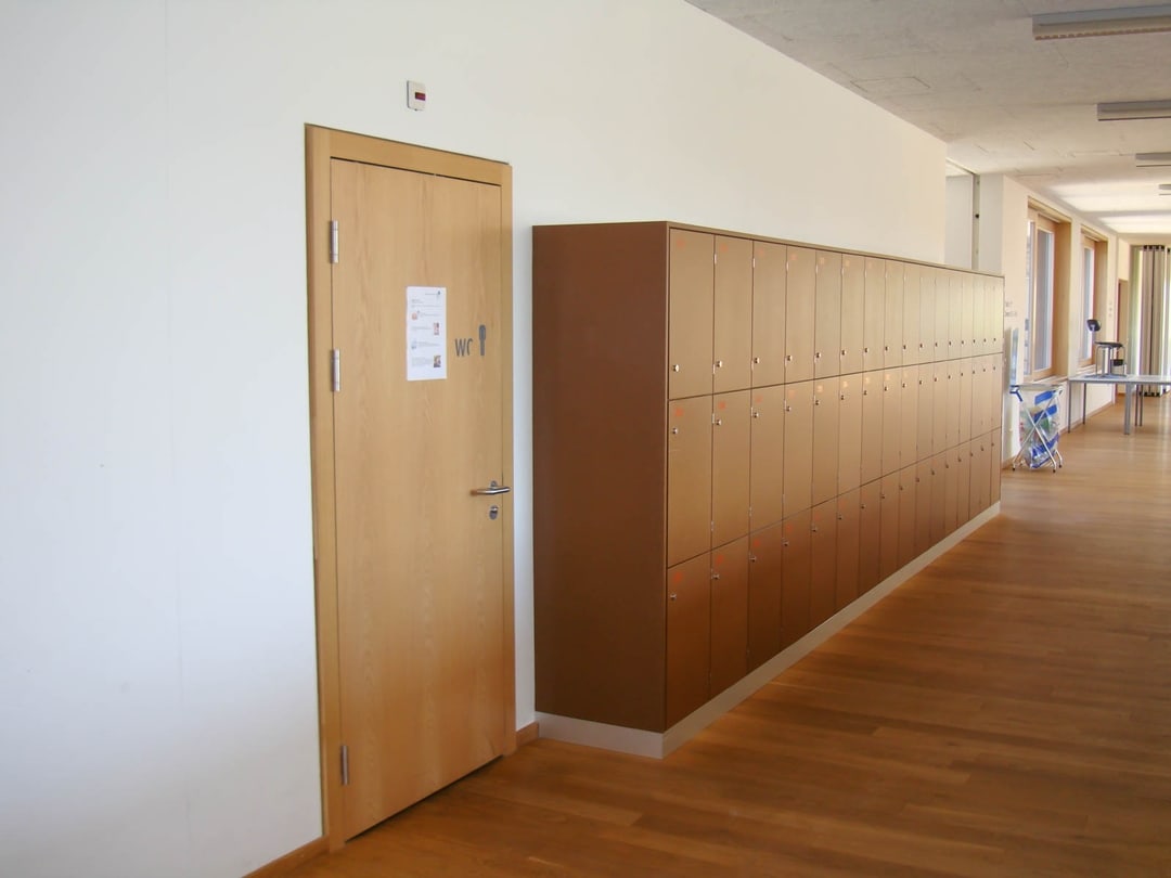 Oberstufenzentrum OZ13 Subingen Schulen Referenzen Schreinerei Frei oberstufenzentrum-oz13-subingen-schulen-referenzen-schreinerei-frei