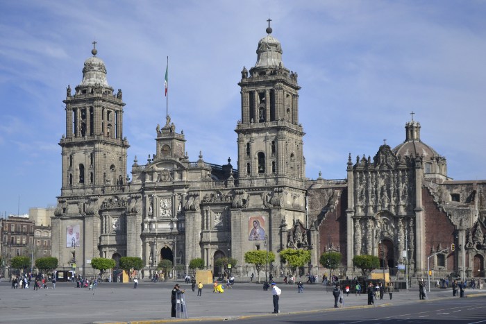English teachers in Mexico will experience the beauty, history and culture of the country