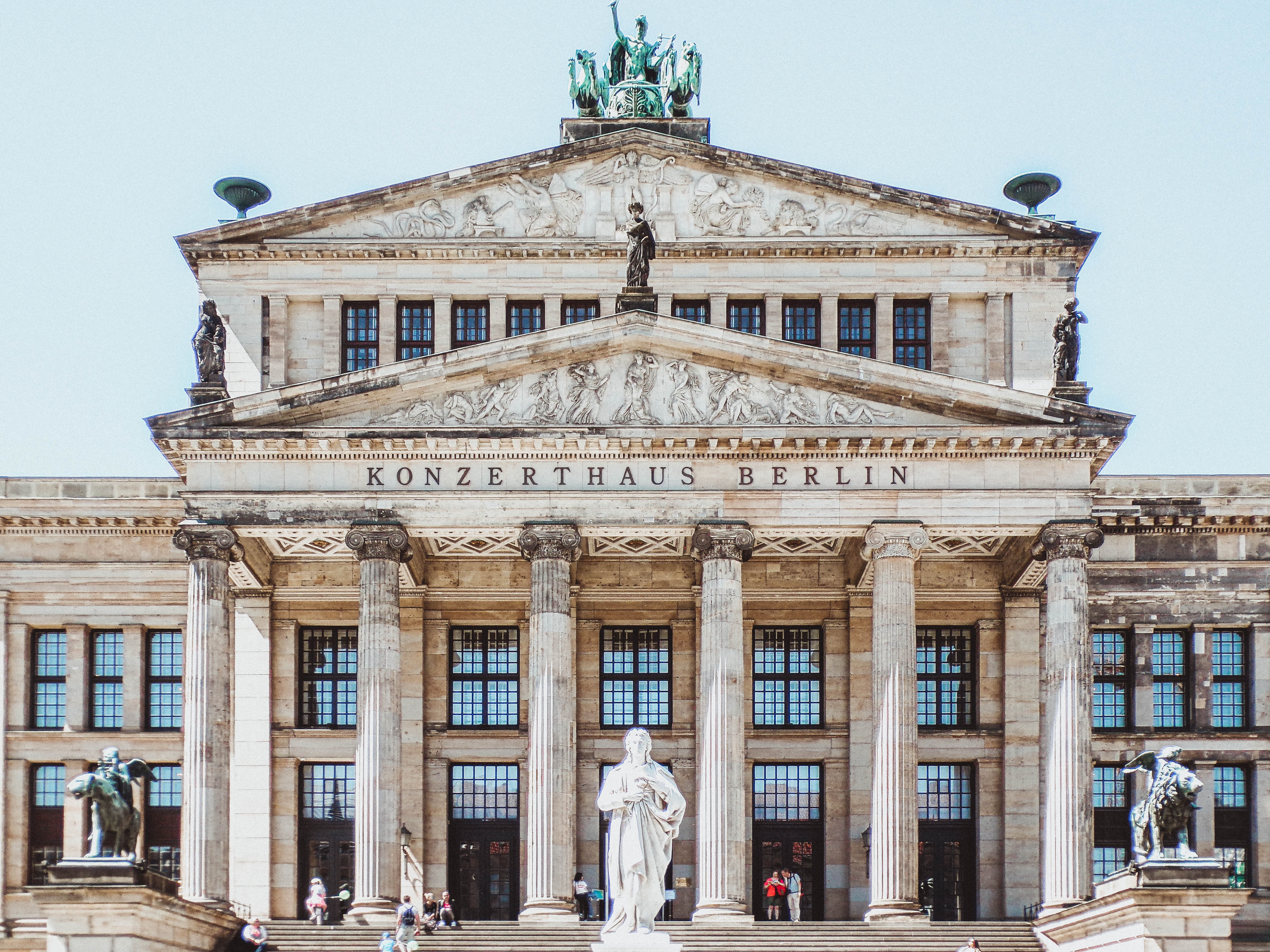 Live as an expat and teach English to students in the beautiful city of Berlin, Germany
