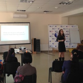Having small activities throughout your TEFL presentation can keep things from getting boring