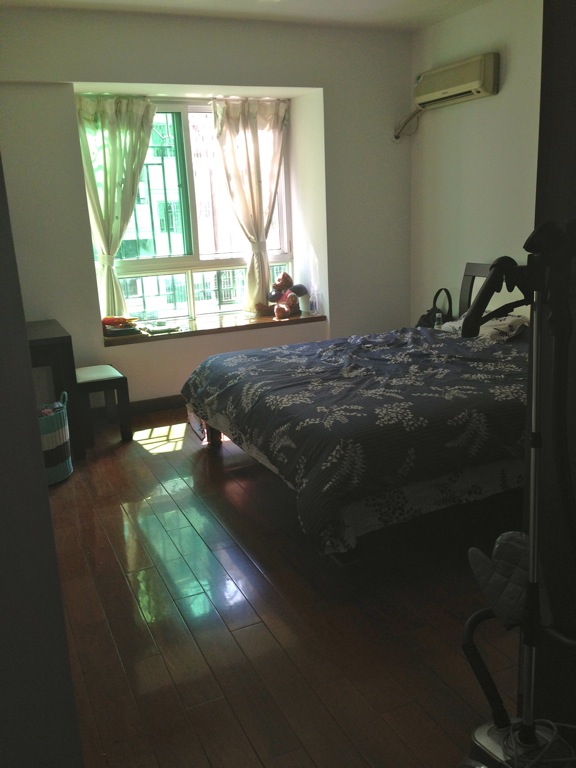 CELTA-trained teacher Brycie Gold shared her tips on apartment-hunting in China
