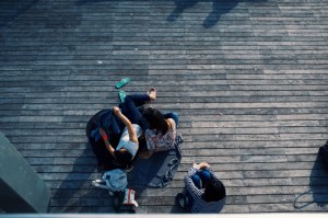 English teachers might find it hard to make students stay focused during their class