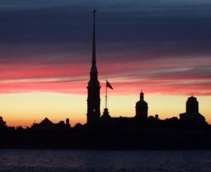 Expats teaching English in Moscow, Russia can take the overnight train and visit the city of Saint Petersburg