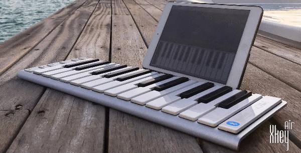 cme xkey air midi keyboard