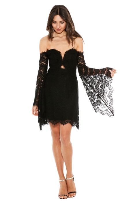 bell sleeves