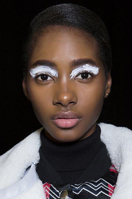 eye- winter makeup trend