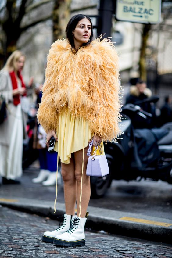 Paris Fashion Week Street Style Fall 2018 Day 4 - The Impression