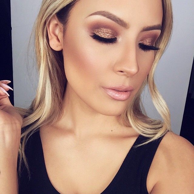 bronze eyeshadow look for the autumn racing carnival