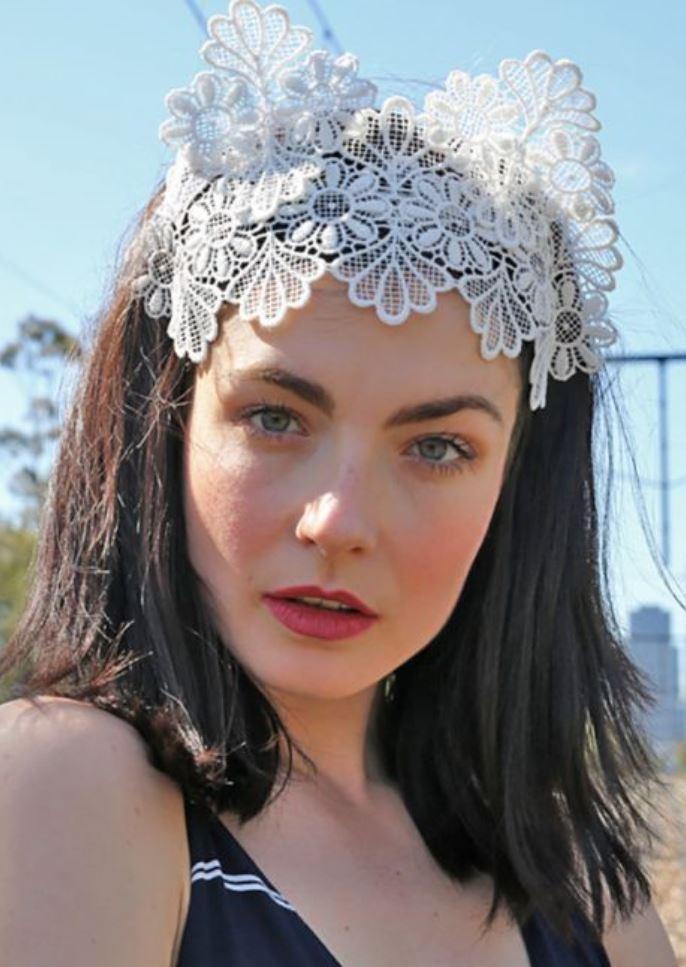 Morgan and Taylor Aisha Fascinator