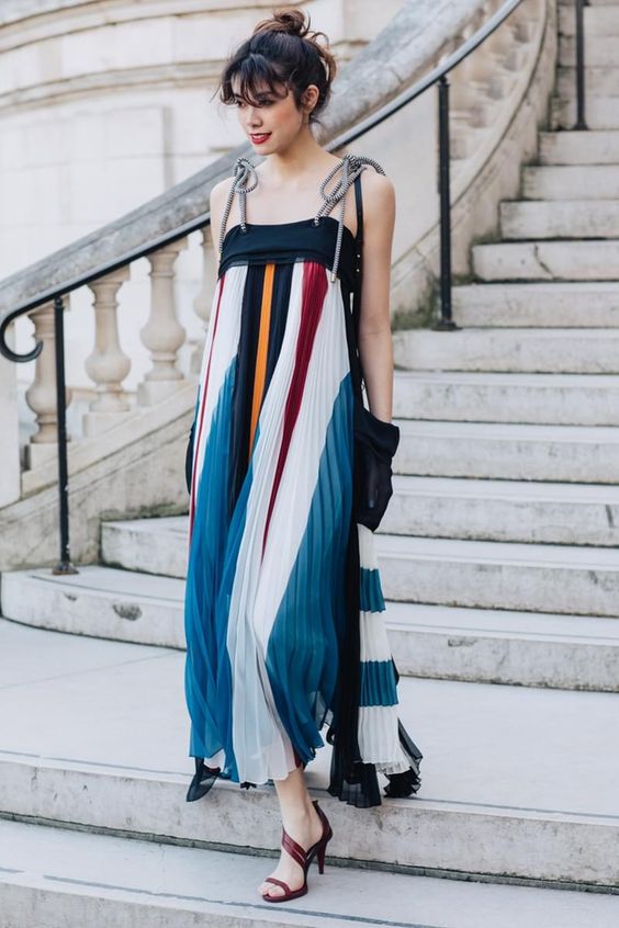 See the best looks seen by Sandra Semburg on the streets of Paris between the shows at Paris Fashion Week Fall