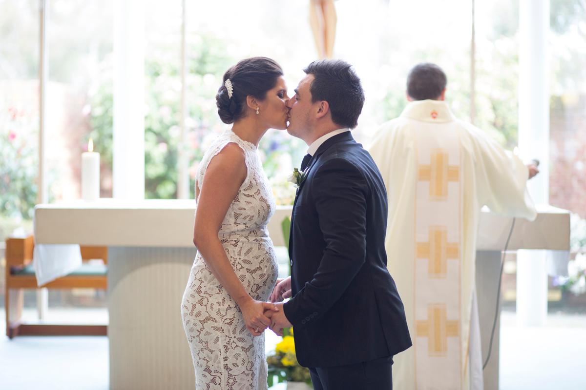 rent a wedding dress