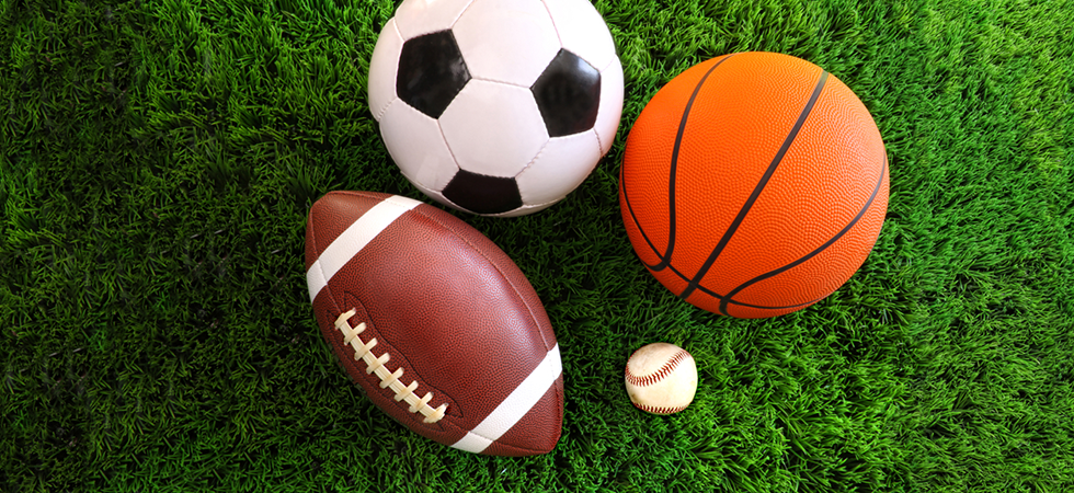 Mantenimiento de campos polideportivos de césped artificial