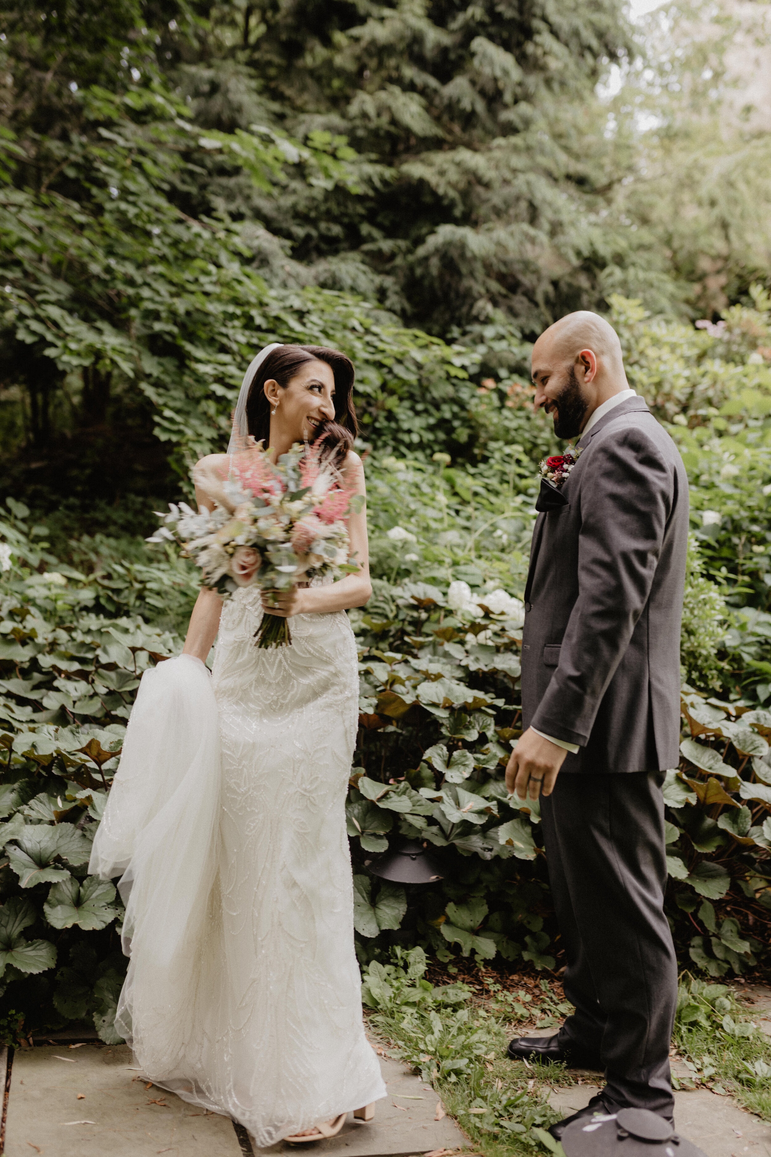 Summertime Buttermilk Falls Inn Wedding in the Hudson Valley — Nicole Nero Studio