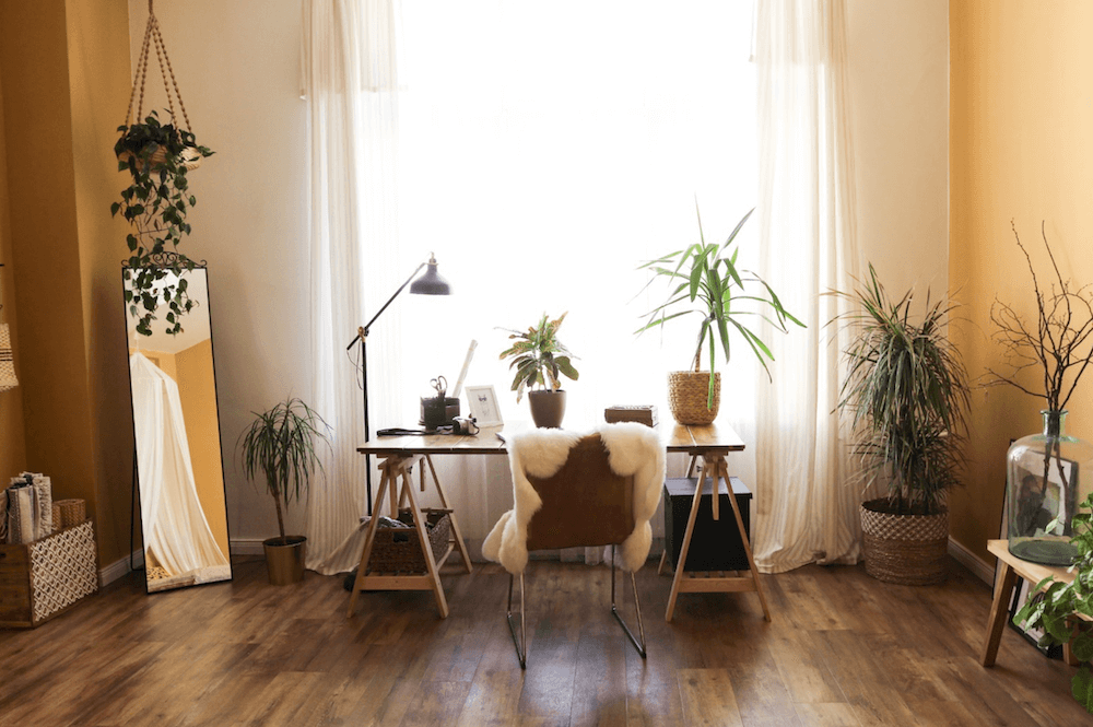 Scandinavian vintage apartment in Berlin, available to rent in Beazy.