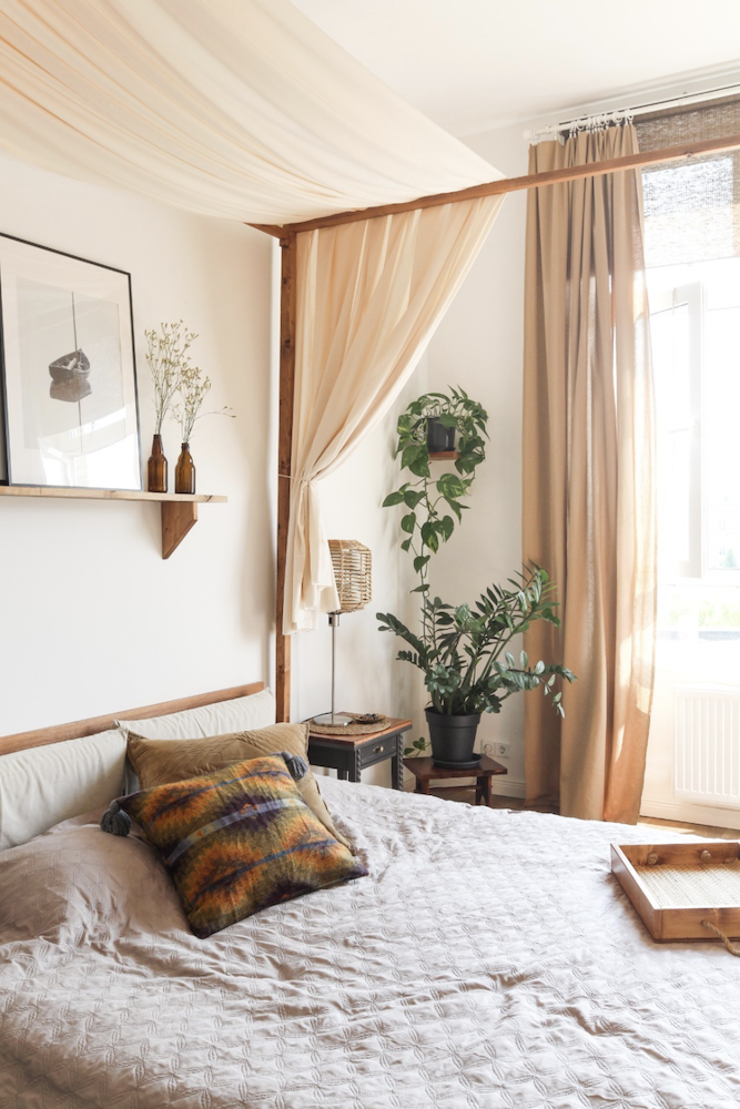 Bedroom of a scandinavian apartment available for rent for your next shooting in Berlin, Germany. Original and unique boho interior design and style, very bright for photoshoot