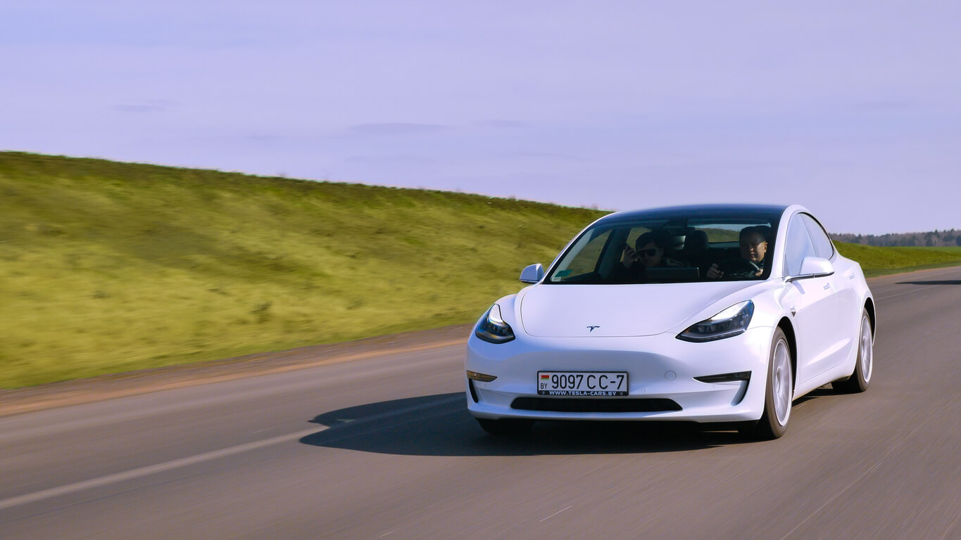 Tesla Model 3 battery replacement