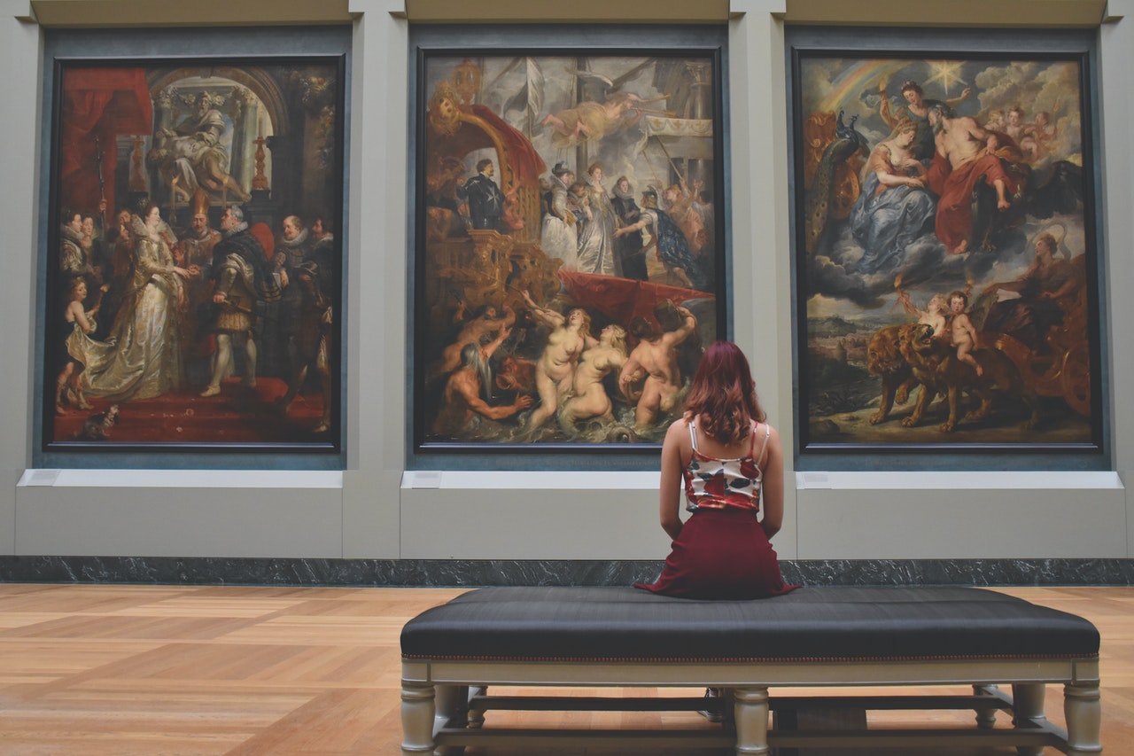 Webseite: Teurer Kunstgegenstand oder sinnvolle Investition?