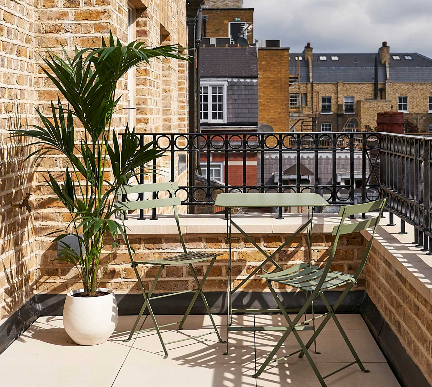 Vue from a balcony