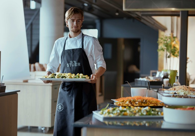 kokk fra 4Service catering, Langårdsvei 80 personalrestaurant