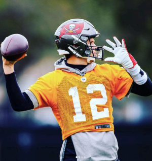 tom brady, jogador de futebol americano