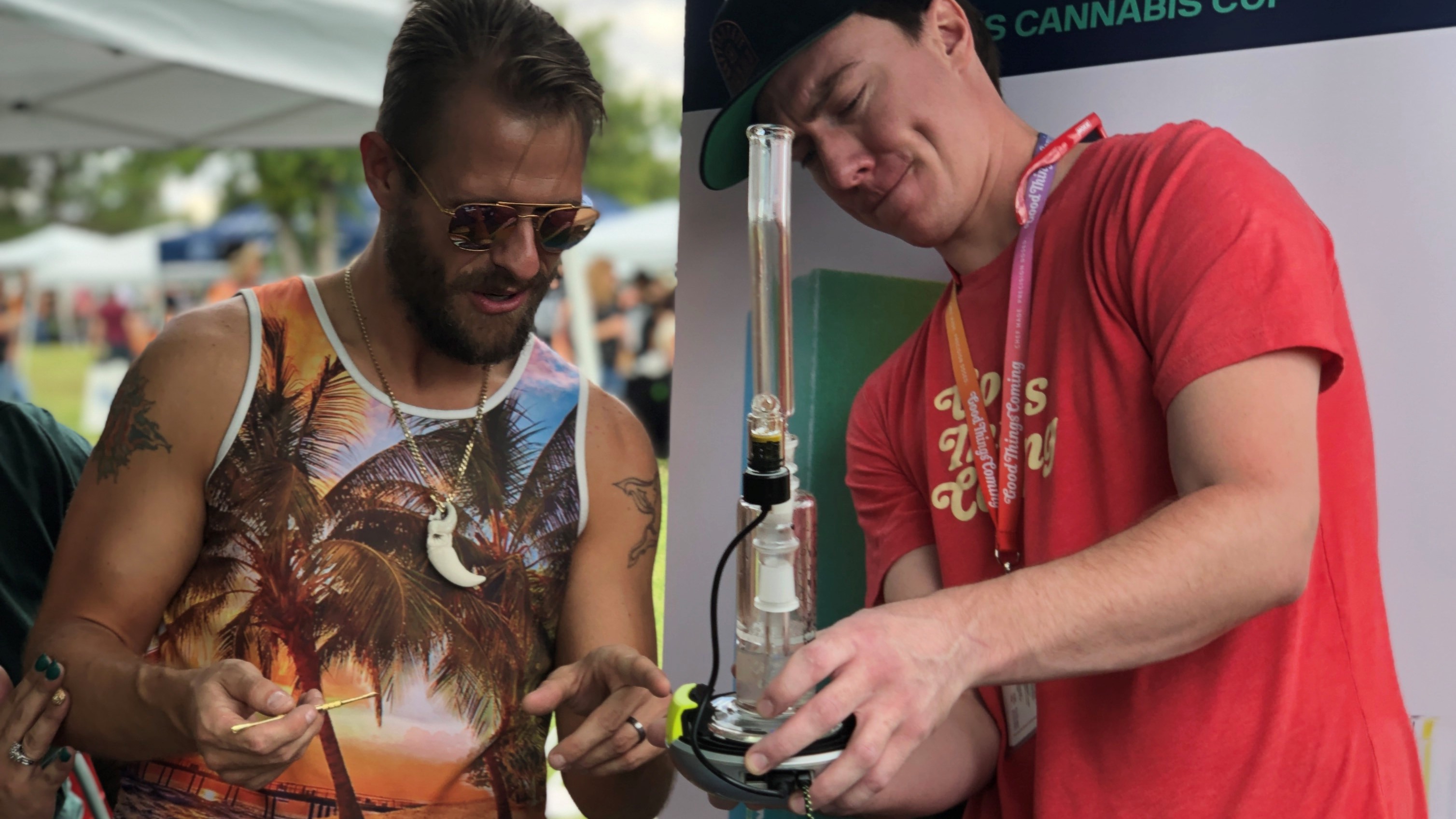 What is Dabbing and How Does it Work? | SolFlower