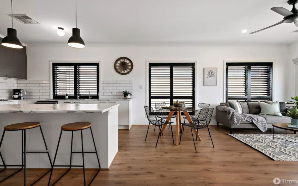 Cheap coastal properties for sale Doorsteps