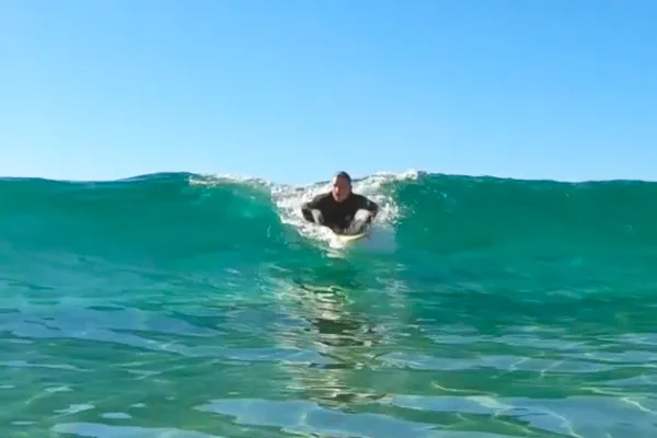 catch unbroken wave