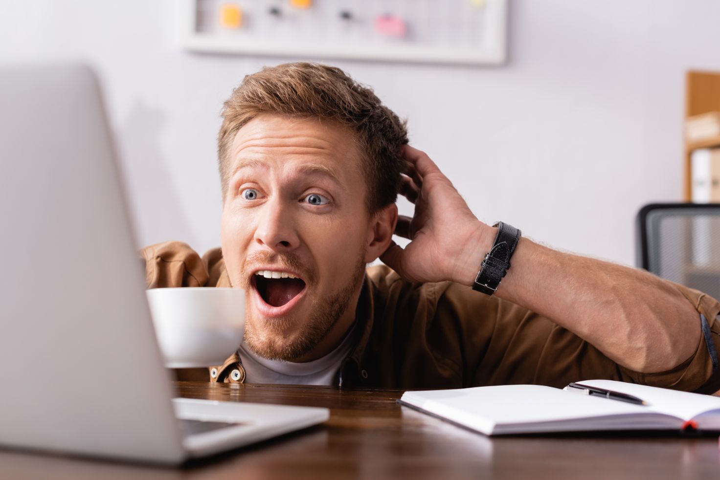 IT Management - IT Support - Status Monitoring.