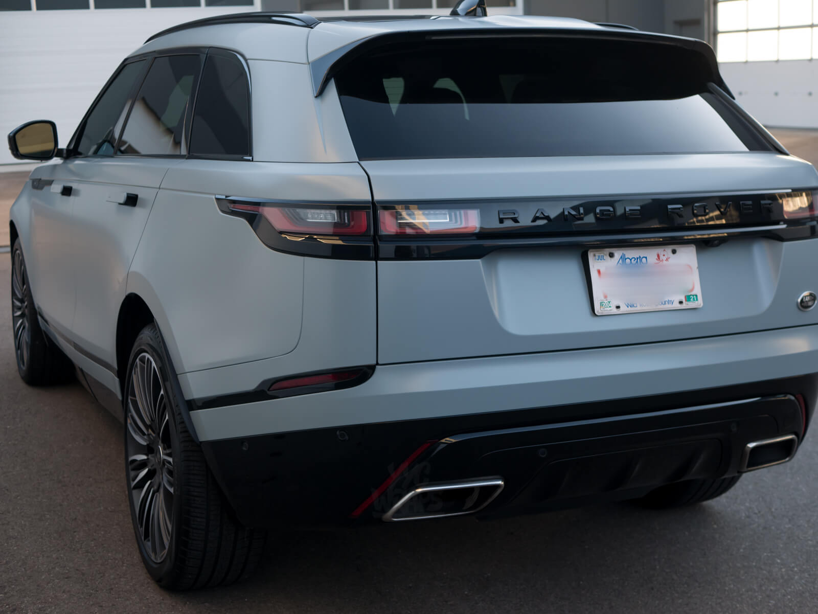 Range Rover Velar Vinyl Wrap Colour Change