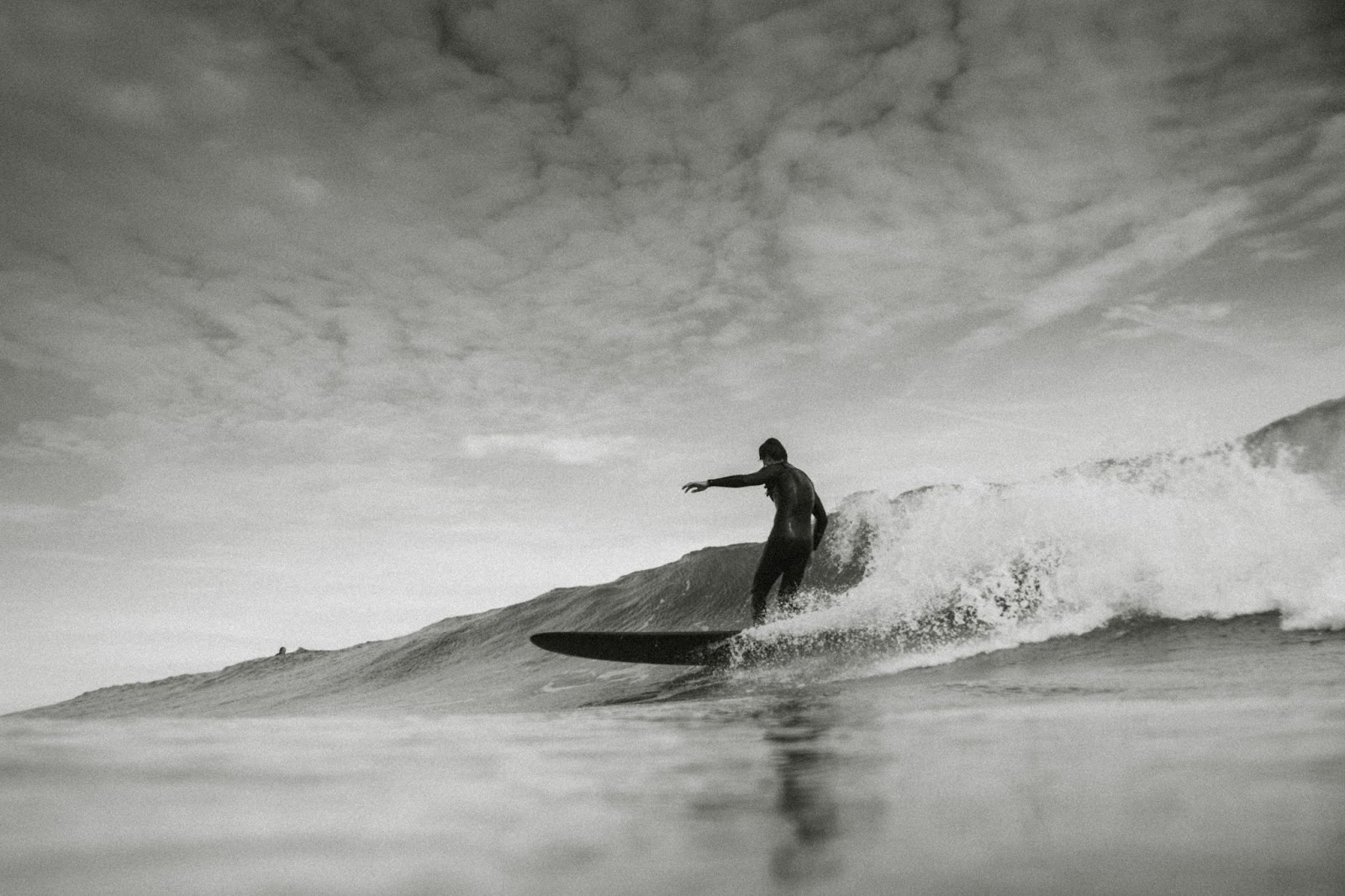 longboard surfer