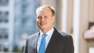 stellenanzeigen jurist hamburg