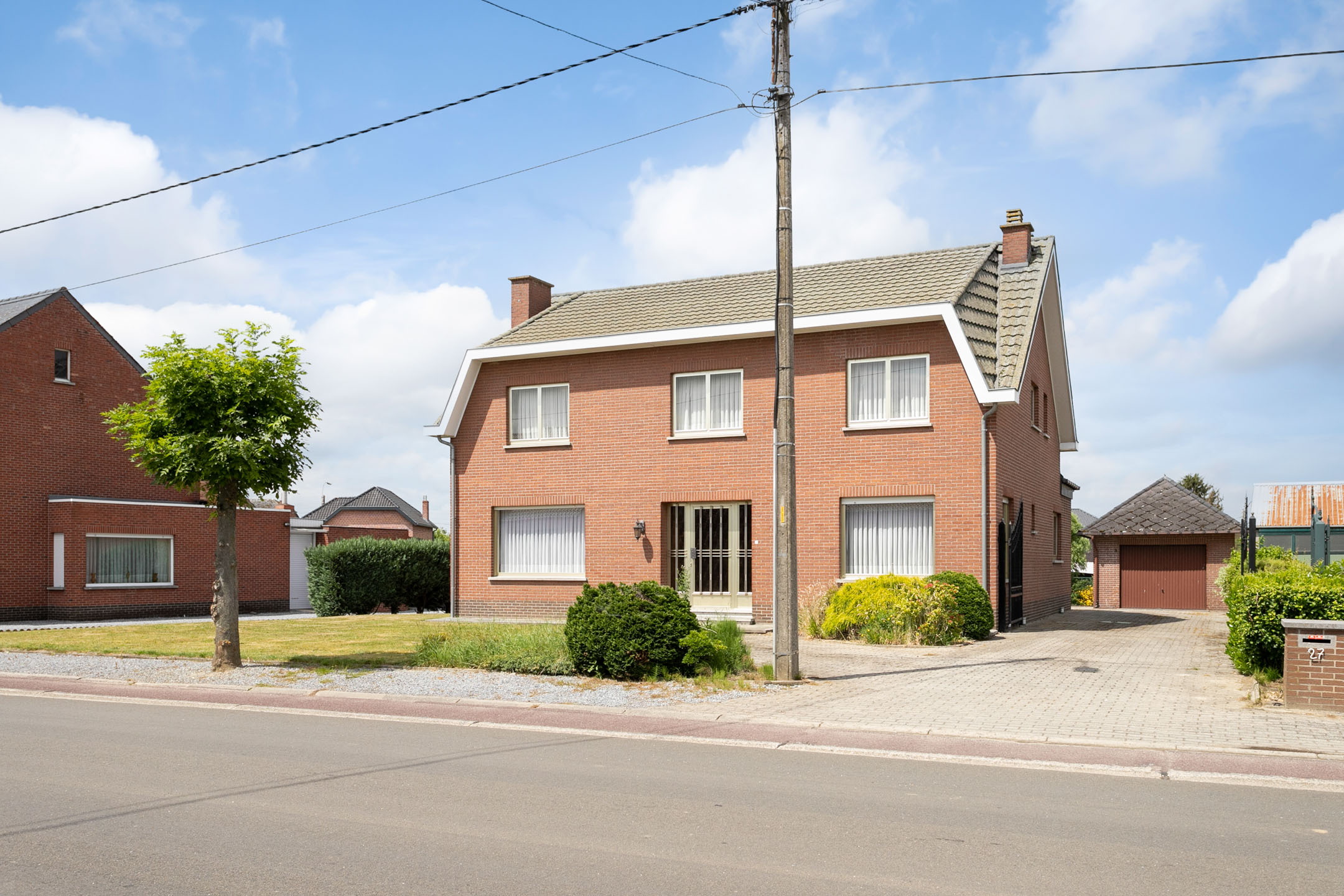 Zicht op de voorzijde van de villa te Bolderberg