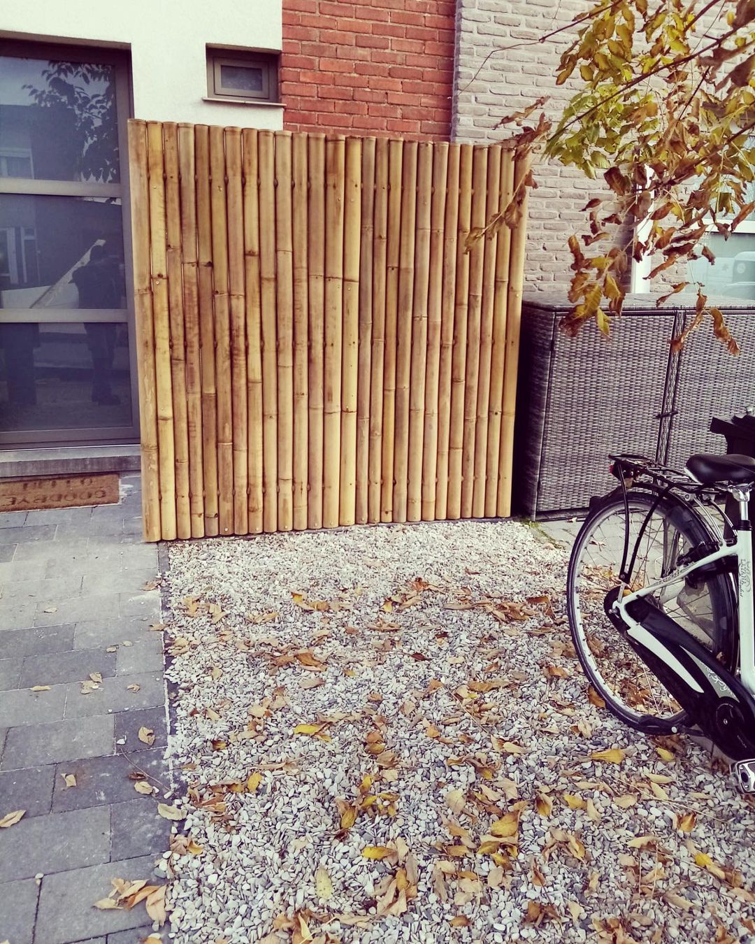 Een afsluiting in bamboo met een uniek karakter