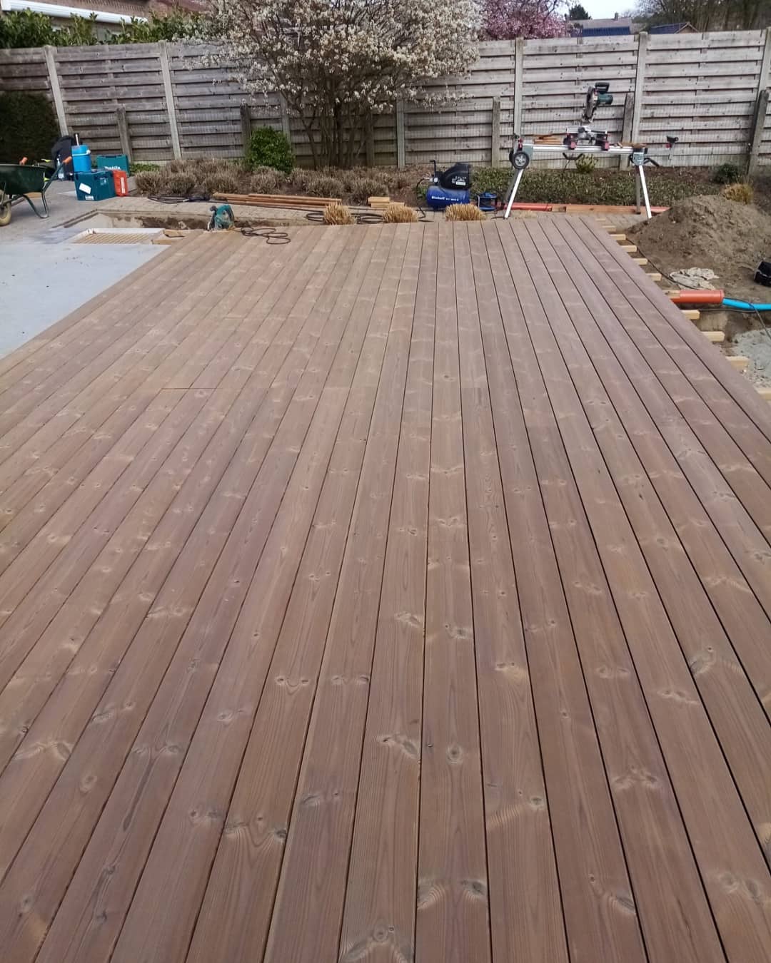 Een groot terras om te genieten samen met vrienden of familie
