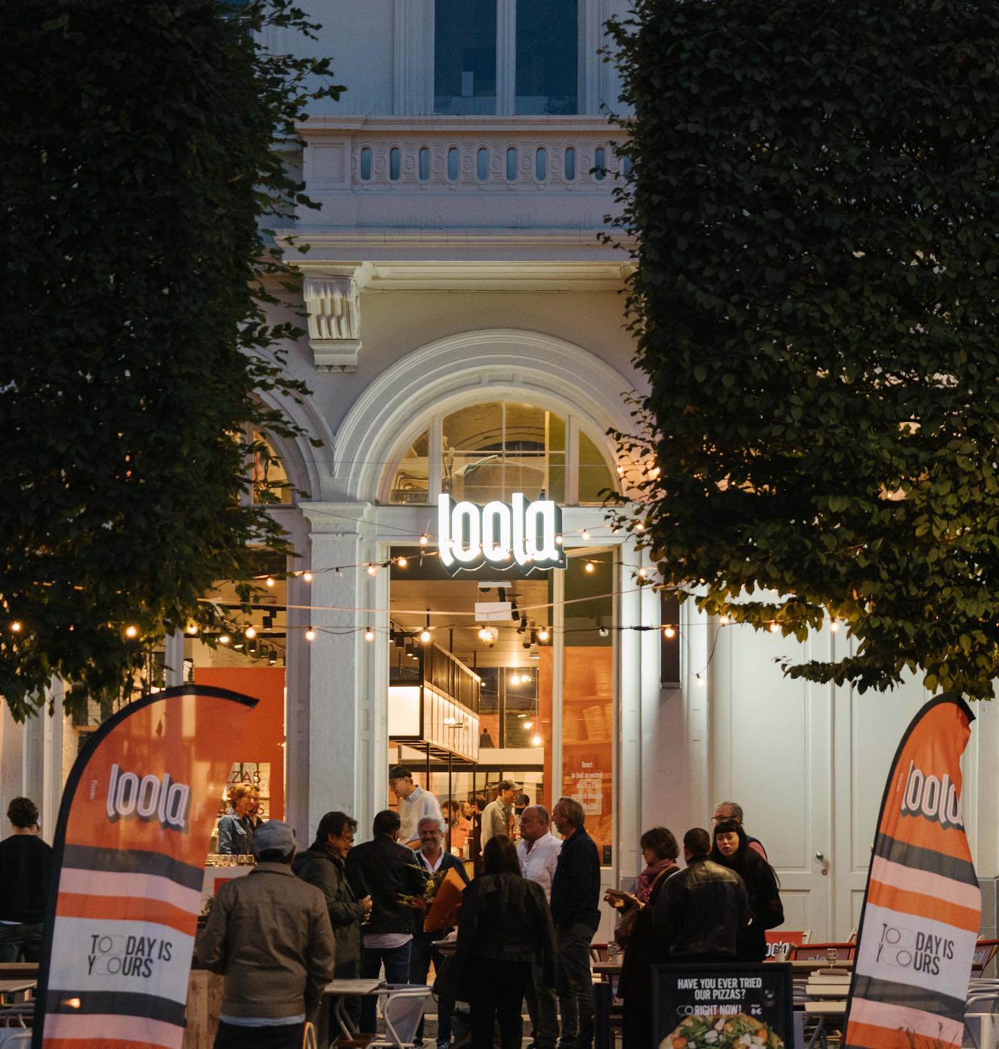 We open today Loola Luxembourg (place du Luxembourg 4 - 1050 Ixelles). We are ready to welcome You!