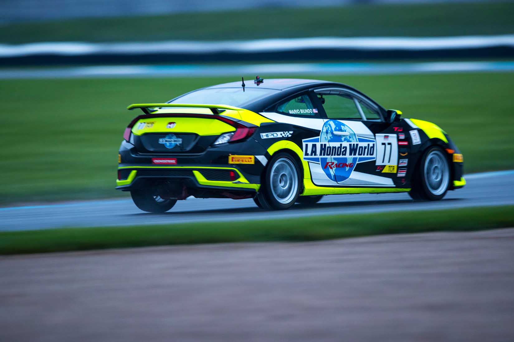 Honda Civic Si Race Car