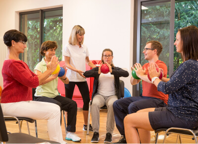 Gruppentherapie in der Klinik Dengler