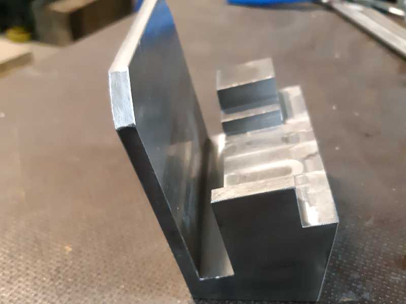 Frezanje kovin - Kovinarstvo in ključavničarstvo Koležnik