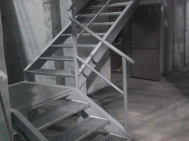 Varjenje  - Kovinarstvo in ključavničarstvo Koležnik