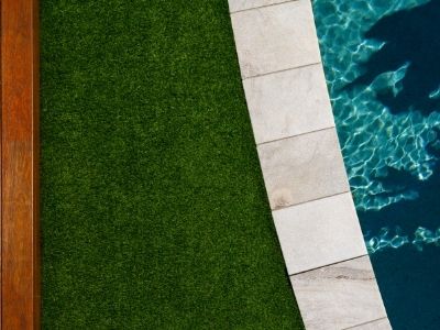 artificial turf pool deck