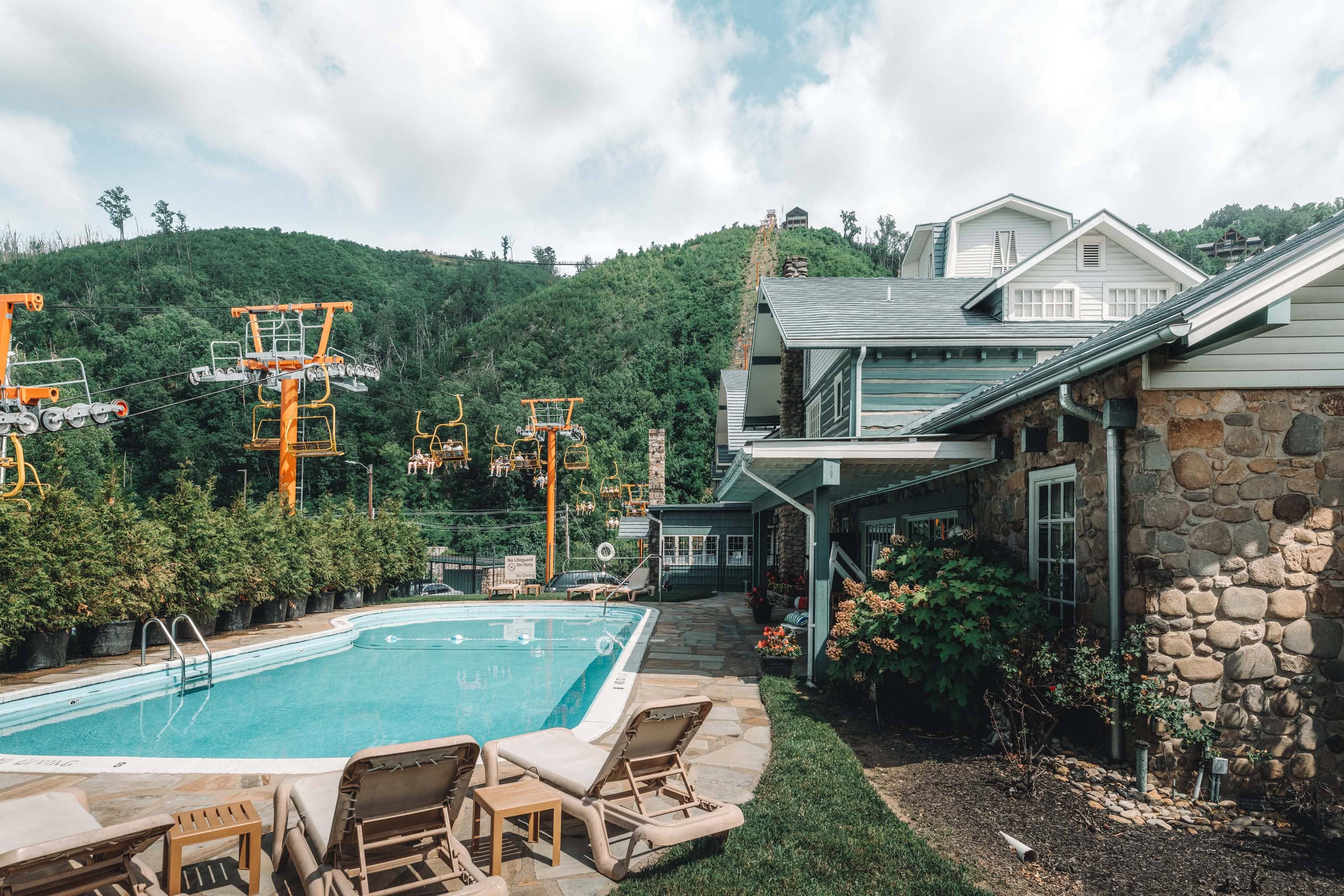 pool Historic Gatlinburg Inn