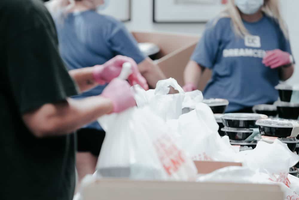 Volunteers - Photo by Joel Muniz on Unsplash