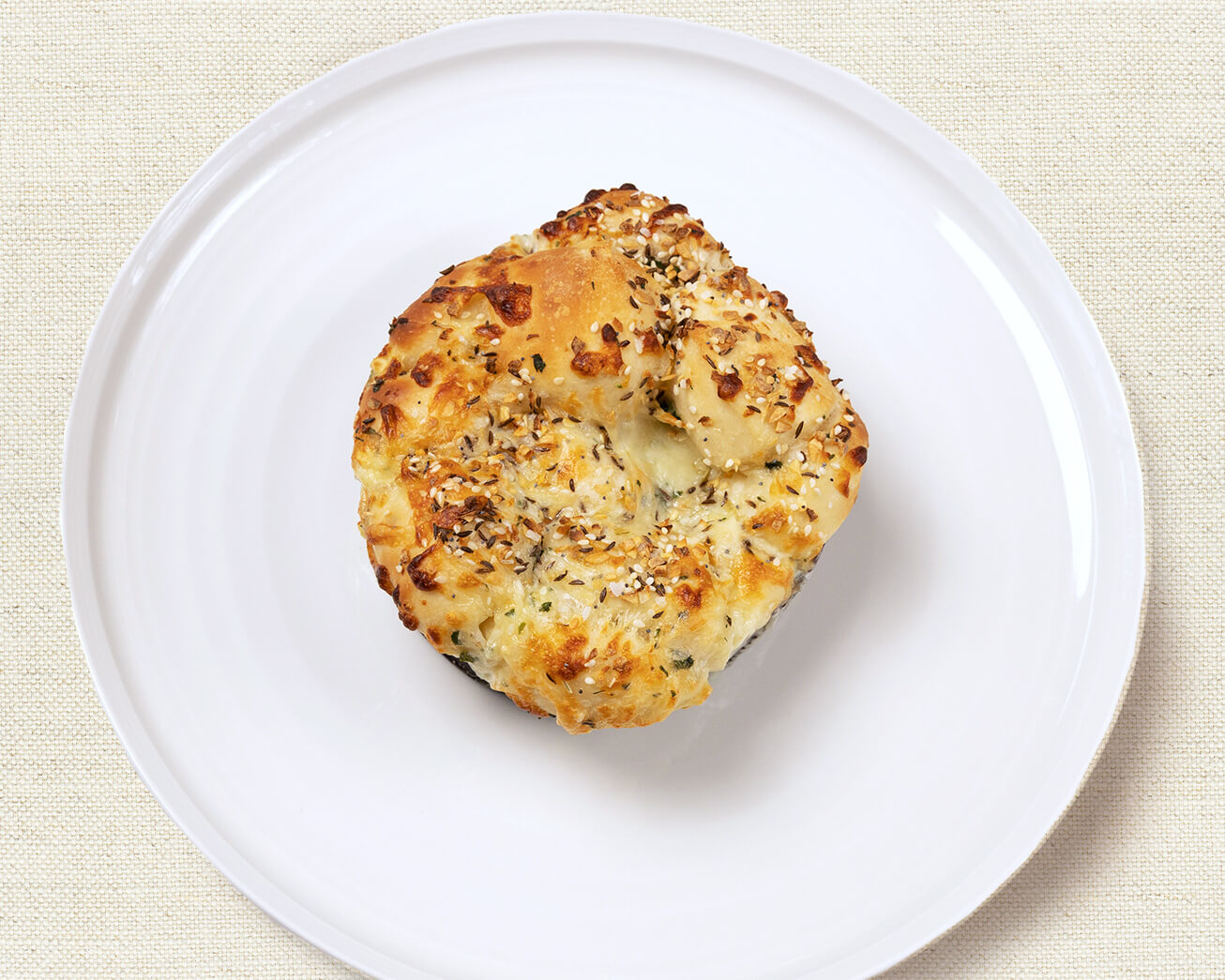 Cheesy Herb-Garlic Monkey Bread