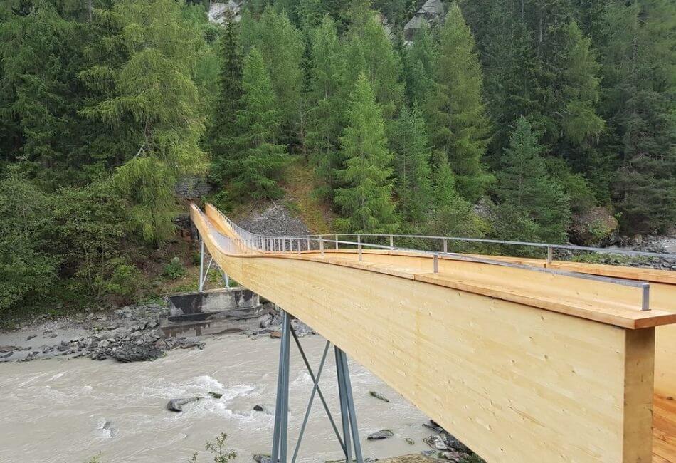 neue brücke güstizia zernez engadin graubünden foffa conrad holzbau ag muenstertal