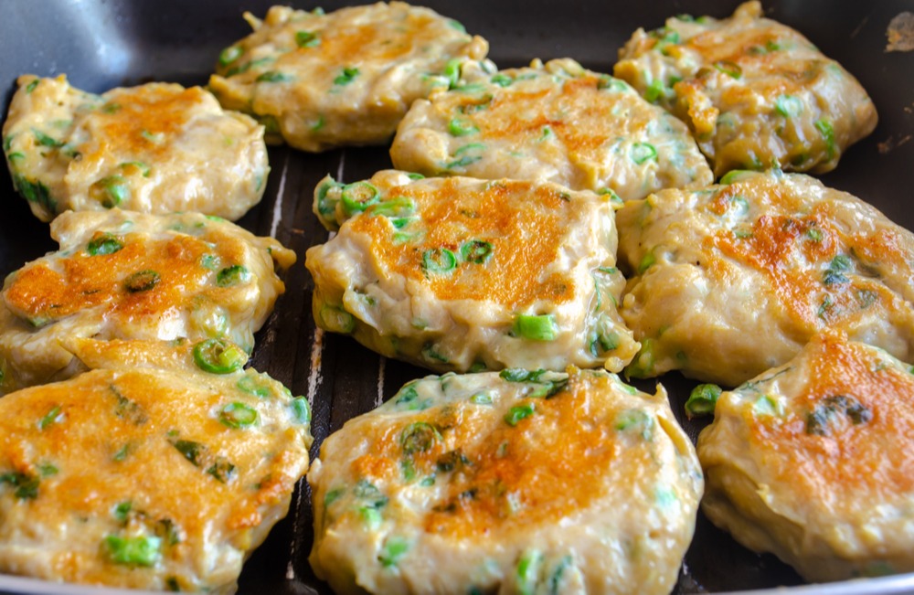 CHEESY CAULIFLOWER PATTIES Keto Diet App